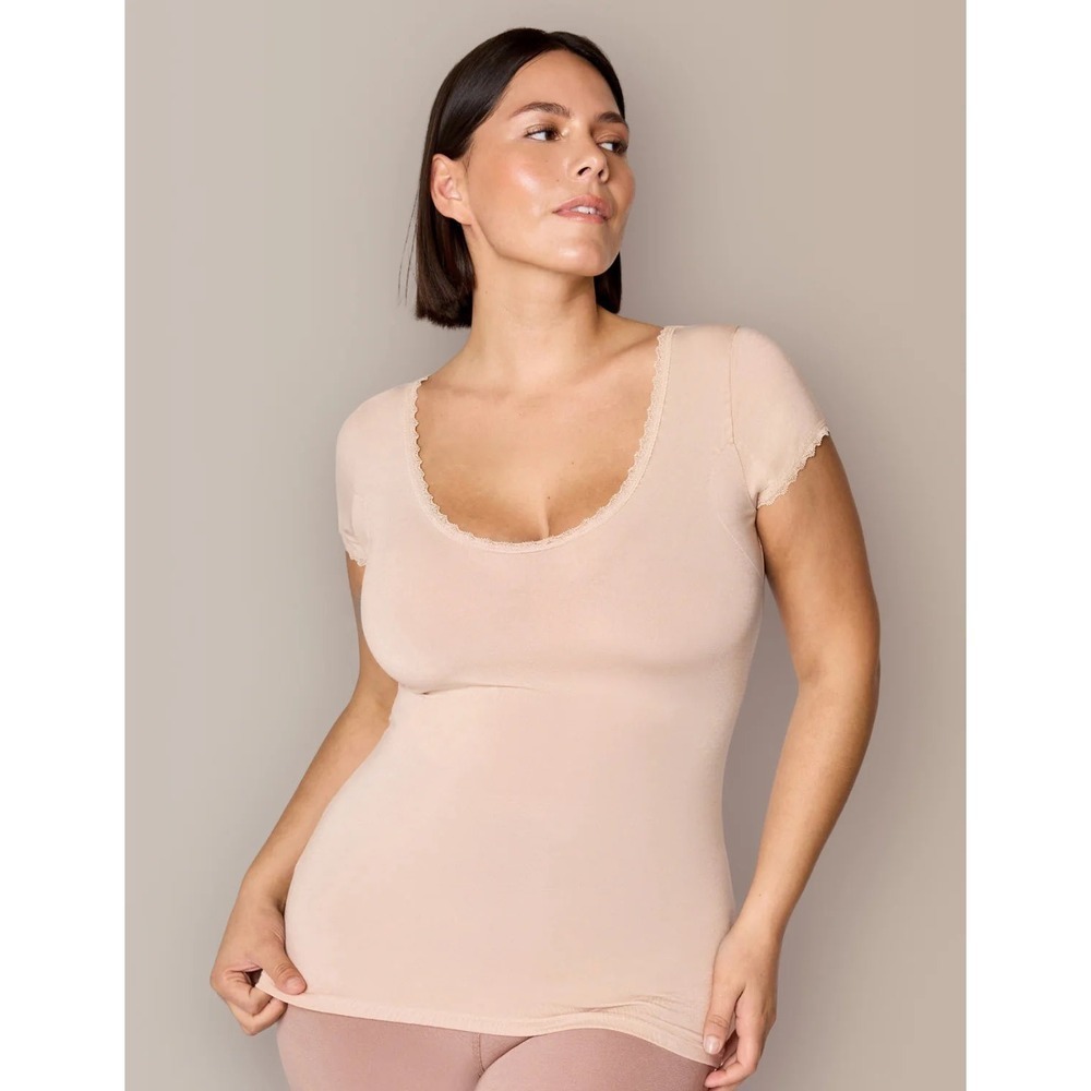 Numi The Signature Undershirt Almond Small New With Tags